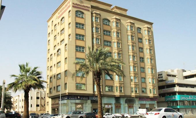 Sari Street Apartment | Comfortable Stays at Al Rabitah Al Fondoqeiah Hotel Apartments