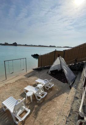 Dhahban Villa | Indulgent Darat Al-Aroos Villa with Private Pool & Beach