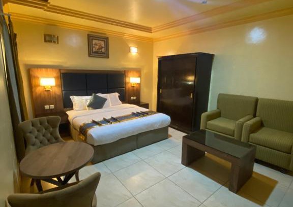 Taif Hotel | Explore فندق ديوان اليمامة: Family-Friendly Getaway