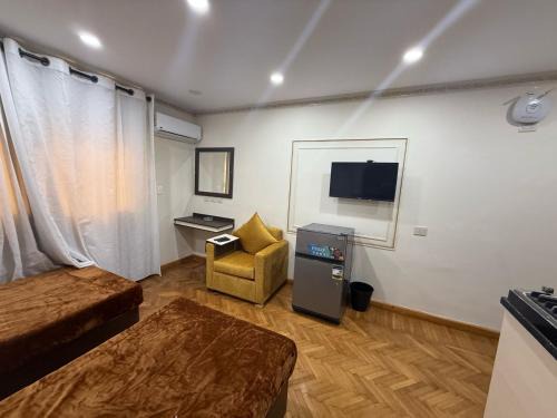 Al-'Atarin Apartment | Family-Friendly Stay at زافيرو شارع فؤاد Hotel
