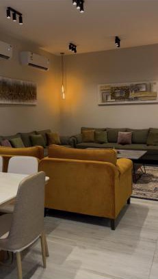 Dhahran Ski Chalet | شالية موج 335