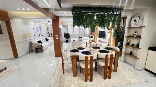 Agouza Apartment | شقة القاهرة