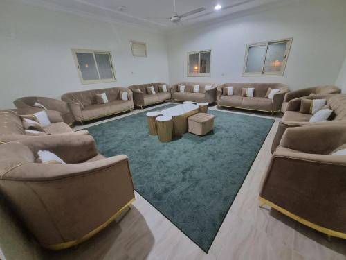'Asir Apartment | Family-Friendly Al-Wadiin Apartment Near Military City