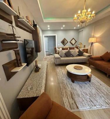 Kucukcekmece Apartment | Beachfront Apartment with Family-Friendly Amenities