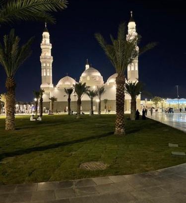 Medina Apartment | Comfortable Stay Near Quba Mosque with Family-Friendly Amenities
