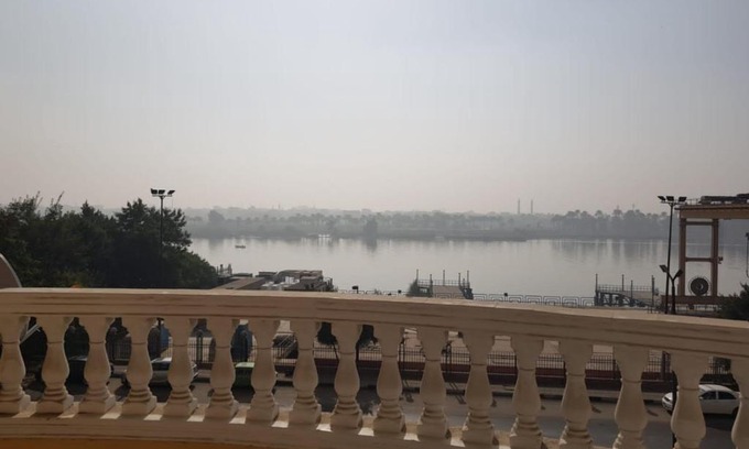 Helwan Apartment | Scenic Nile View Hotel in Cairo, Maadi - Pet Friendly Oasis