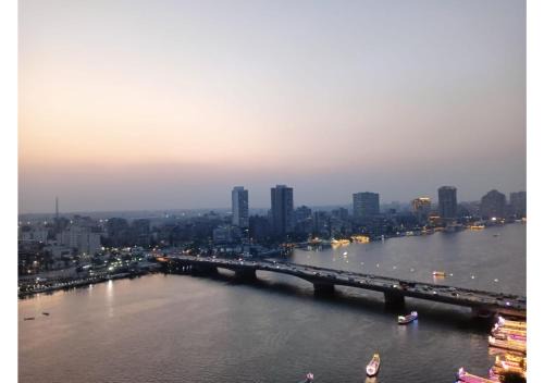 Al Manial Apartment | New Hotel Apartment Overlooking the Nile – Family Friendly