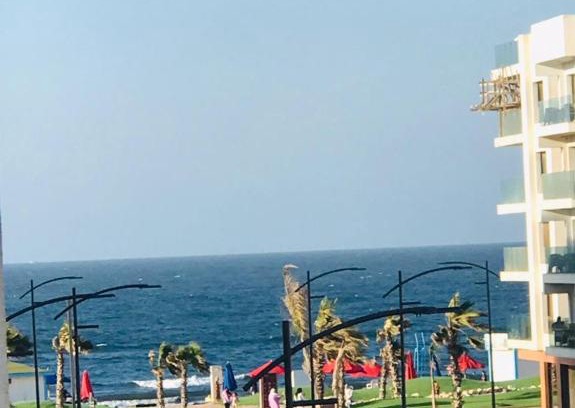 Al-Manasrah Apartment | Exclusive VIP Stay at Porto Said with Oceanfront Amenities
