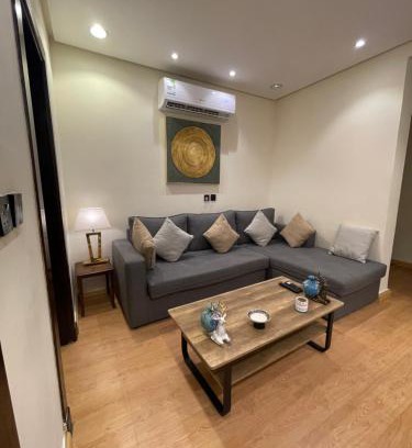 Riyadh Apartment | Elegant Apartment in Hattin: Smart Entry & Family-Friendly