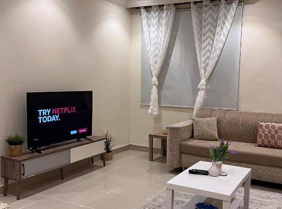 Hera Street Apartment | Comfortable Two-Bedroom Suite with Kitchen & Great Amenities