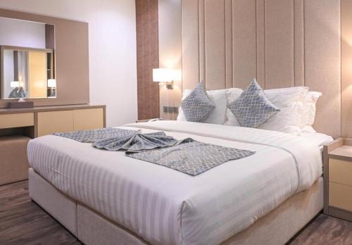 Al Khobar Apartment | Discover Garden East Hotel - Khobar: 4-Star Comfort & Amenities