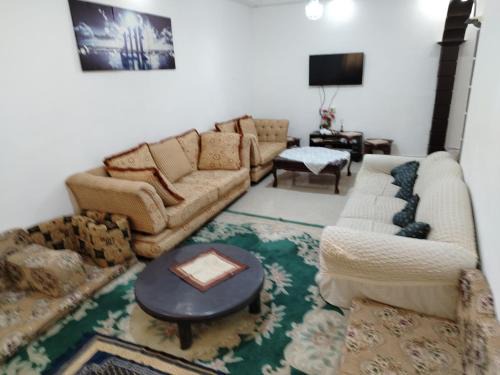 Al Jubeiha Apartment | Family-Friendly Furnished Apartment in Al-Jubayha