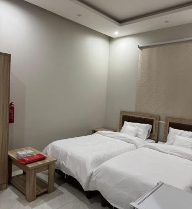 Al Malaz Apartment | غرفة وحمام مفروشة