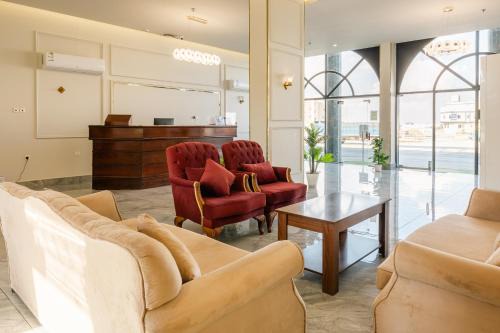 Taif Hotel | Family-Friendly Hotels in Al Ḩawīyah, Saudi Arabia