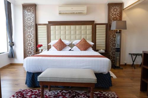 Al-Balad Hotel | Eco-Friendly Stay at AlMorooj Kareem Hotel with Breakfast
