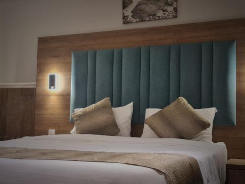 Jizan Hotel | Discover Liwan Inn: Top-Rated Hotel with Family Amenities