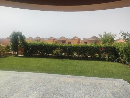 Zafarana Ski Chalet | Family-Friendly VIP Villa with Oceanfront Views in Sokhna