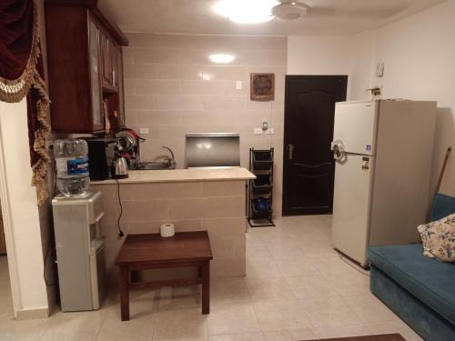 Shurtah al-Dakhlah Apartment | قريه تافيرا بيتش راس سدر