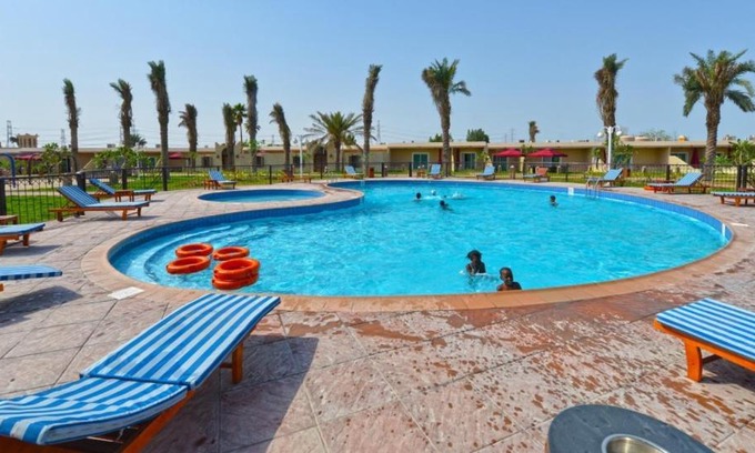 Dhahran Resort | Experience La Fontaine Al Buhaira: Oceanfront Bliss Awaits