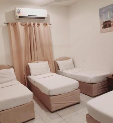 Mecca House | Convenient Room in Makkah, Steps to Al-Haram and Amenities