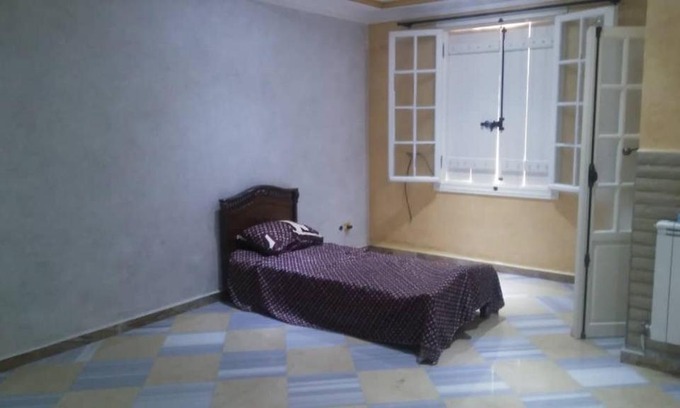 Bejaia Province House | Discover ملبو: Family-Friendly Retreat with Hot Tub Access