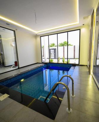 Taif Cabin | منتجع حياه رويال الطائف