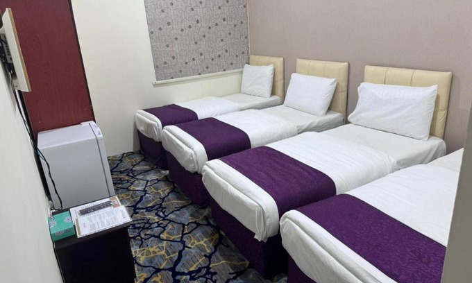 Ajyad Hotel | Comfortable Stay at Nour Manazel Alkeram Ajiad with Breakfast