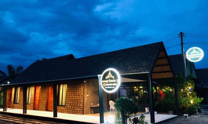 Sao Phao House | Discover K12 Resort: Pet-Friendly Getaway with Dining
