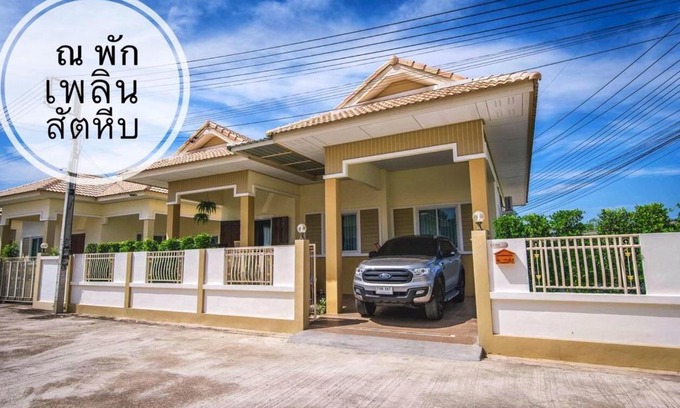 Sattahip House | Discover ณ พักเพลิน: Oceanfront Escape with Amazing Reviews