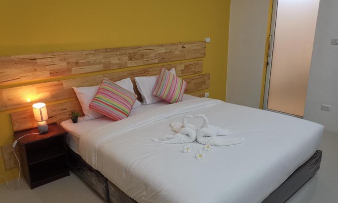 Chalong Bed & Breakfast | Discover New Wave Phuket: Oceanfront Paradise Awaits