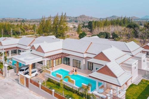 Pak Nam Pran Villa | Discover Thongsuk Pool Villa Pranburi – Family-Friendly Escape