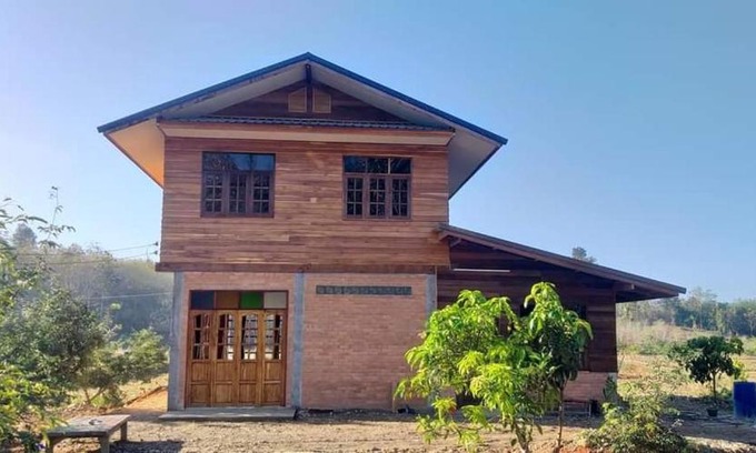 Santi Suk Bed & Breakfast | Pet and Child Friendly Getaway at บ้านสวนนาเลา