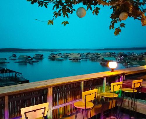 Wang Sam Mo House | Pet-Friendly Retreat: บ้านสวนริมน้ำวังใหญ่2 in Udon Thani
