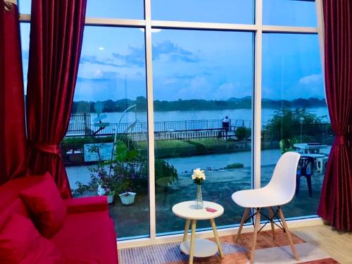 Chiang Khan House | Tranquil Stay at บ้านสายน้ำ by the Mekong River