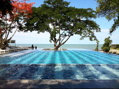 Hua Hin Apartment | Family-Friendly BAAN SAN KRAAM HUA HIN with Pool Access