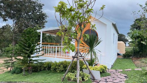 Wang Nam Khiao House | Enjoy Family-Friendly Stays at บ้านไร่ฟ้าสวย Hotel