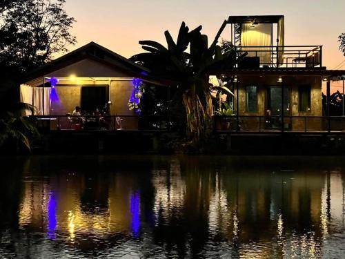 Wang Luek Ski Chalet | ฟาร์มสเตย์สุโขทัยบ้านไร่เบสแคมป์