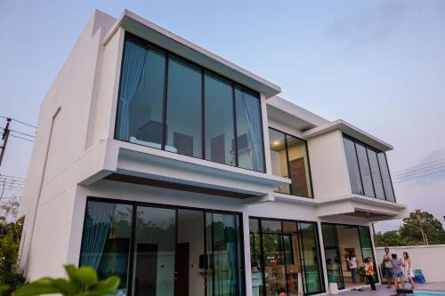 Khanom Villa | Explore Marilin Pool Villa Khanom with Family-Friendly Amenities
