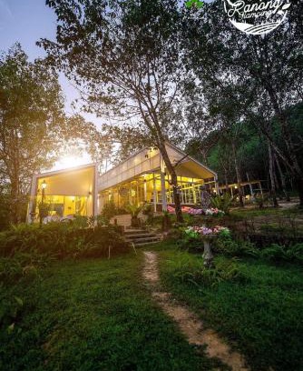 Kapoe Hotel | Experience Glamping at สวนลุงวร Ranong with Ocean Views