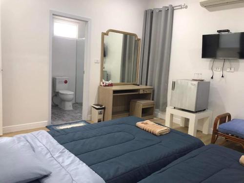 Phetchaburi Villa | Discover Chang Phueak Chao Samran Beach's Pet-Friendly Retreat