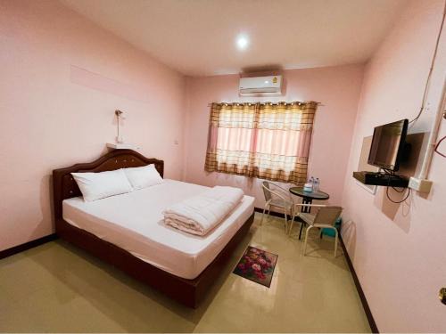 Ko Libong House | Discover Koh Libong Sunrise Homestay: Family-Friendly Escape