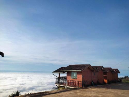 Lom Kao House | Discover เมฆสวรรค์ ภูทับเบิก: Family-Friendly Retreat