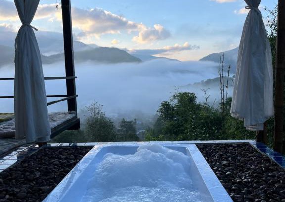 Bo Kluea House | Discover Relaxation at เวียงลดา ณ บ่อเกลือ with Hot Tub