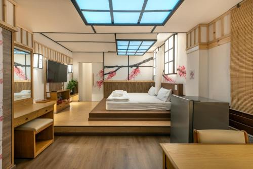 Nai Mueang Hotel | Family-Friendly Stay at Chiba Room in Nakhon Ratchasima