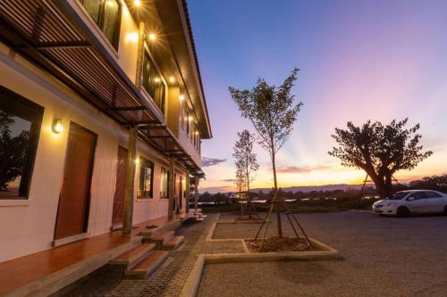 Ban Phaeng Hotel | โรงแรมลังกาลากูน - Langkalagoon Hotel