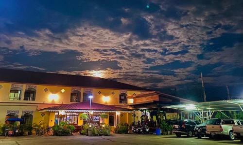 That Phanom Hotel | Pet-Friendly Stay at โรงแรมเอ็น.เจ. ธาตุพนม