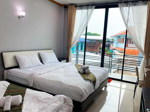 Nan Hotel | Discover Family-Friendly Comfort at Tree Bridge Hotel