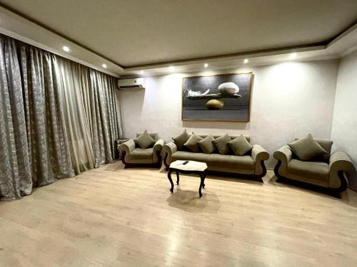Didube Apartment | Child-Friendly Getaway at ბინა131 - Guest Rated 10/10