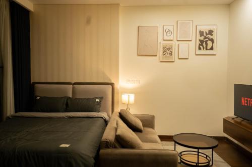 Tu Liem Apartment | Ở Nhà Apartment Vinhomes Smart City