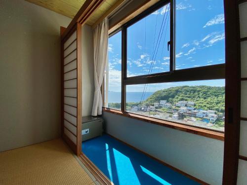 Arida Hotel | Discover くろ潮: Family-Friendly Retreat by the Sea